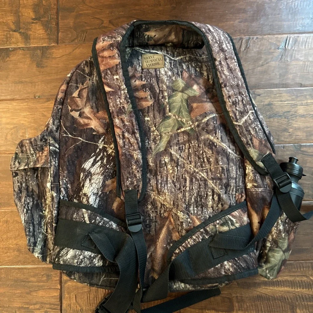 Mad Dog Gear Hunting Backpack Camo Brown Multi Pockets Waist Strap